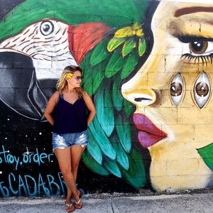 Meet your Posher, Mari